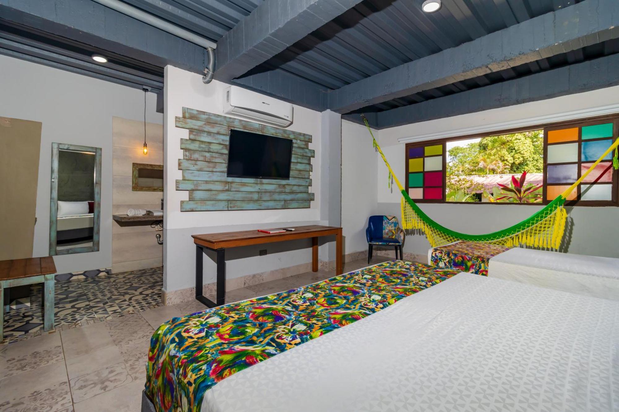 Nq Hotel Orinoquia Granja Campo Alegre 外观 照片
