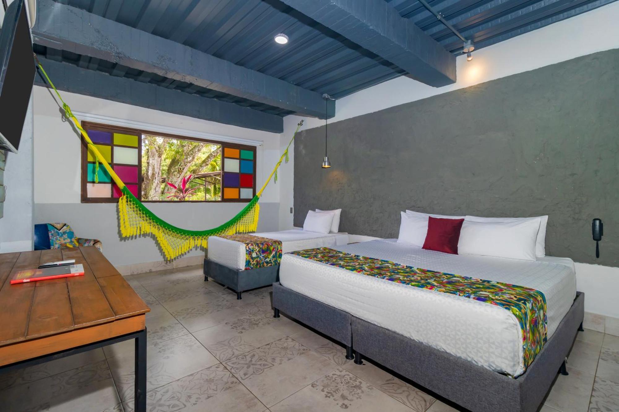 Nq Hotel Orinoquia Granja Campo Alegre 外观 照片