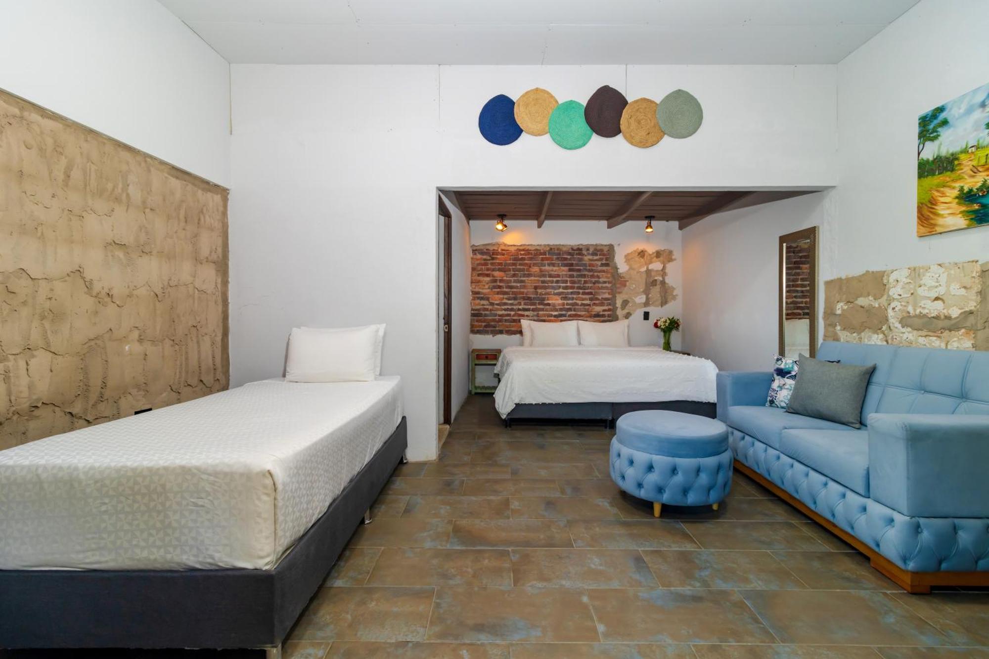 Nq Hotel Orinoquia Granja Campo Alegre 外观 照片